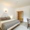 Zoe Apartment by Hotel Moderno-0