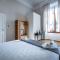 YD Comfort & Style in Central Florence 3BR Apartment-3