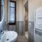 YD Comfort & Style in Central Florence 3BR Apartment-26