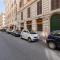 Rome Apartment with terrace Autonomous-36