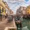 Cute House with Canal View - 10 Minutes to San Marco Square and Rialto Bridge-18