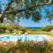Villa Azzurra con piscina-23