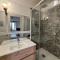 Sormano Apartments - THE V Collection-8