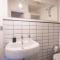 Relax in a central convenient Florence guesthouse, 5 Minutes to SMN Station-23
