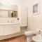 5 beds - 2 minutes from the sea with parking-6