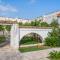 Nella Apartment With Pool - Happy Rentals-21