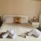 Residenza Lisy Rooms Affittacamere-2