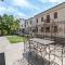 Modern Flat with Garden and parking in Quiet Area-15