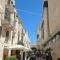 La Caverna - Bari Vecchia, Fronte Mare-1