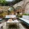 Dimora Orlando A breathtaking Venetian mansion with Private Courtyard!-0