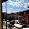 Mansarda con balcone nel cuore di Brenzone sul Garda-9