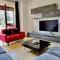 2 Bed Flat Comfort in the Center for 6-4