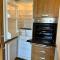 2 Bed Flat Comfort in the Center for 6-14