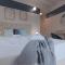 LarioNest Modern Suites in the City Center 5 min from the Station-17