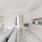 GuestHost - MM5 Isola Bright Apartment-11