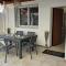 Appartamento Miky con patio privato e climatizzatori-35