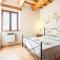 Inviting Farmhouse in Appenines with covered swimming pool-13