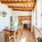Inviting Farmhouse in Appenines with covered swimming pool-8