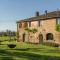 Historic Farmhouse With Loggia In Cortona-19