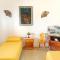 Santoni's Home-5