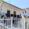 Da zia Concetta, casa vacanze immersa nel verde-2
