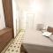 AF beach rooms DIFRONTE TERME & MARE-35