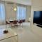 2 Bed Bright Flat in Monza City Centre-5