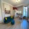 Charming apartment in Isola near the metro!