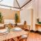 Trevi Chic House-6