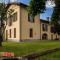 VILLA BOTTERA with Jacuzzi in the garden Cuneo Langhe Piemonte-1