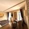 Oreste Suite-33