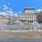 Historic Center, Piazza De Ferrari, Aquarium-6