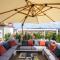 Luxury Florence Penthouse with Rooftop Terrace-47