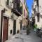Home Simo al Capo in the old center of Palermo-34
