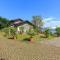 Sunny villa with pool & lake views! Villa Poggio al Lago-15