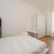 Xenia Milano - 3 rooms apt in Via Ugo Bassi 23-11