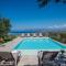 Villa Maria con piscina e vista mare 12 posti letto-7