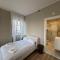 Pep's Rooms by the sea-8