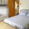 ᑢᗩSᗩ ᘻᗩᖴᗩᒪᗪᗩ zona stazione - centro con parcheggio interno-1