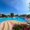 Ambra Apt - Accesso a 3 piscine a 200m dal Lago-37