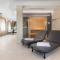 Syrmioncello - Castle Lounge-20