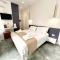 Suite 14-16