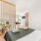 Modern&Cozy Studio 10 min to Venice-2