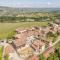 Ca Fredo Apartment With Pool, Monforte D'alba-5