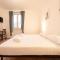 RRRapido Sant' Ambrogio Suites and Rooms - Via Olona-1