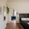 Monza center, Milan - 1 min to Station - Wifi and AC-13