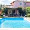 Villa Rosa Con Piscina Privata