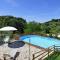 Sea And Lake View Apartment With Pool Near Lucca