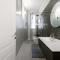 StayEasy Crocetta - Duomo walking, 2 bedrooms 2 baths-13