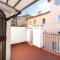 Piazza Venezia Attic Floor with Terrace-33